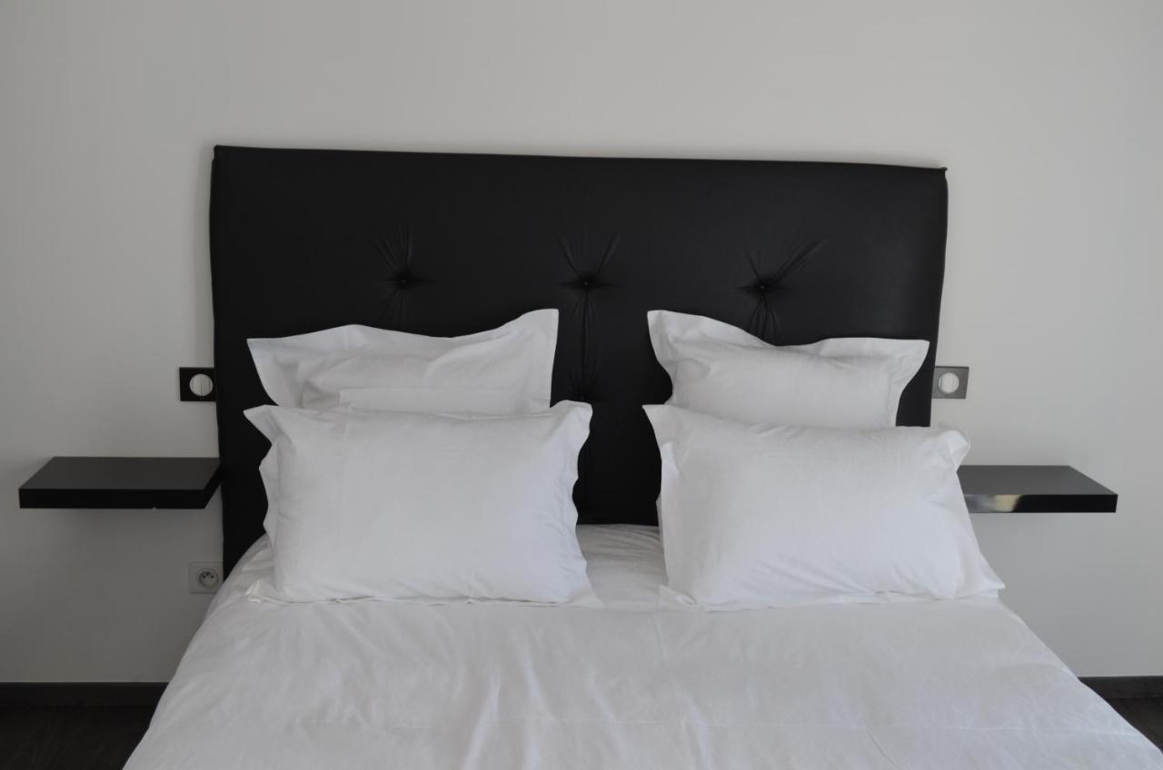 La Petite Ecole Bed & Breakfast Marciac Exterior photo