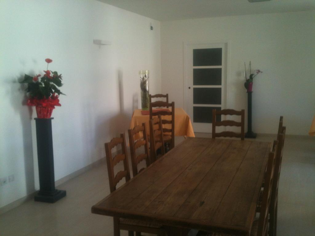 La Petite Ecole Bed & Breakfast Marciac Exterior photo