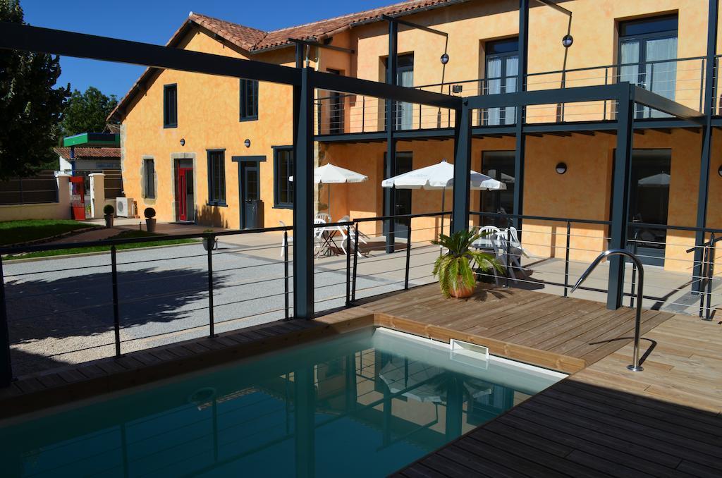La Petite Ecole Bed & Breakfast Marciac Exterior photo