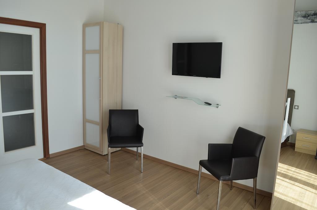 La Petite Ecole Bed & Breakfast Marciac Room photo