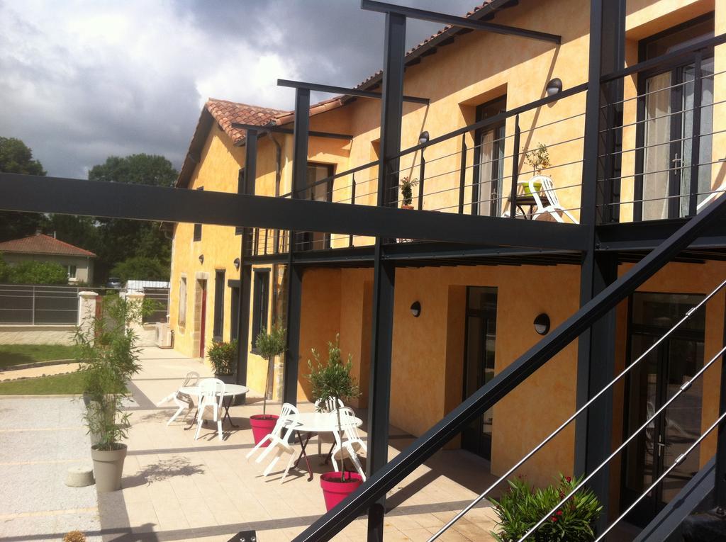 La Petite Ecole Bed & Breakfast Marciac Exterior photo