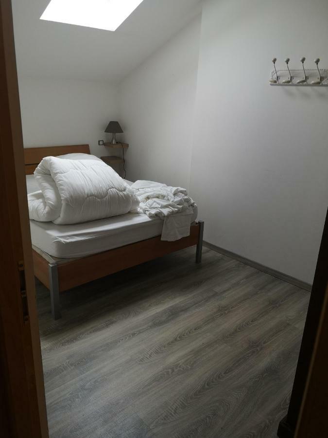 La Petite Ecole Bed & Breakfast Marciac Exterior photo