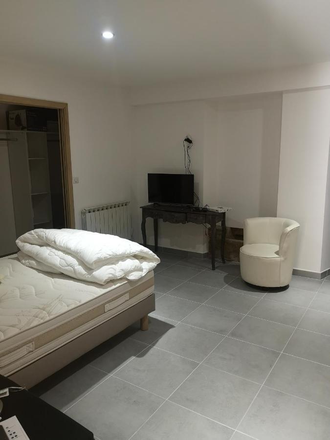 La Petite Ecole Bed & Breakfast Marciac Exterior photo